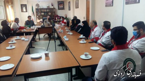 در برنامه ریزی کار ها تشکیل اتاق فکری از مجربین و جوانان یک ضرورت است