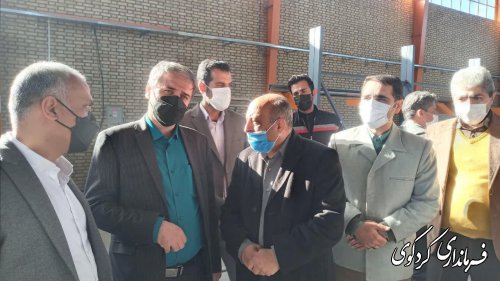 فرماندار کردکوی از واحدهای صنعتی در شهرک صنعتی شهرستان بازدید کرد.