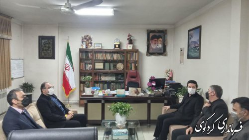 تکمیل پروژه های نیمه تمام در اولویت برنامه های فرمانداری شهرستان است.