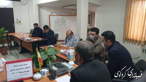 احساس مسئولیت ایجاب می کند مجموعه مدیریت شهرستان و اصحاب رسانه برای حل مسائل و مشکلات مردم ، در کنار هم باشند. 