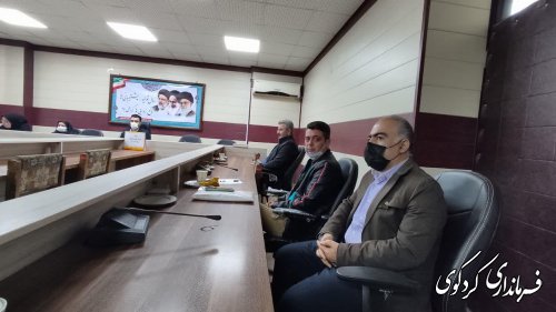  سمنها بازوان پرتوان جامعه در حل مسائل اجتماعی و فرهنگی هستند.