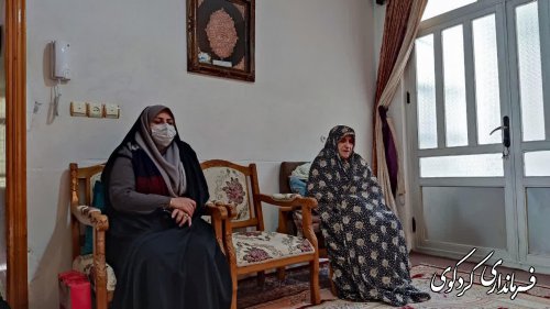 از مادر شهید حسینعلی فرصاد ،مادر صبر و استقامت تقدیر شد