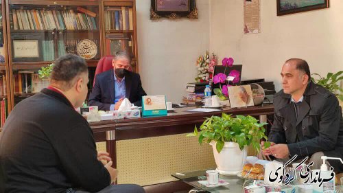 امروز سه شنبه در روز ملاقات عمومی تعدادی از شهروندان با فرماندار کردکوی دیدار کردند