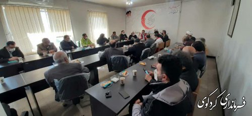 خیرین بازوان توانمند مسئولان در پیشبرد امور مردم نیازمند هستند.