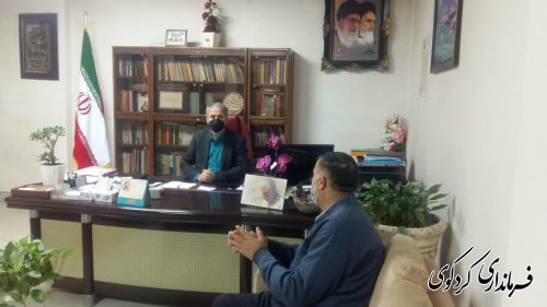 تعدادی از شهروندان با فرماندارکردکوی دیدار و با طرح مسائل خود به گفتگو نشستند.