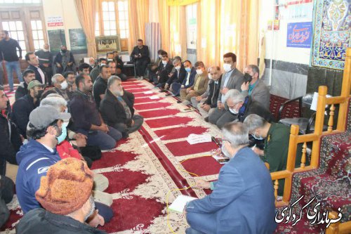 میزخدمت در مسجد جامعه ولاغوز برگزار شد.