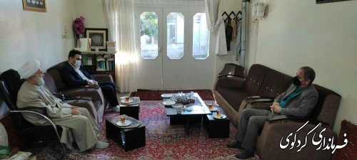 دیدار دکتر محمد باقر مولایی فر فرماندار کردکوی با حجه الاسلام شاعری یکی ار روحانیون برجسته شهرستان