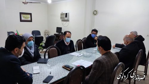 نخستین نشست پیشگیری از بیماری آنفولانزای پرندگان با حضور اعضای و به ریاست بیدلی معاون سیاسی امنیتی فرماندار برگزارشد. 