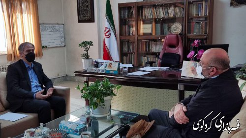 دیدار مدیر عامل کارخانه عالیا گلستان با فرماندار کردکوی.