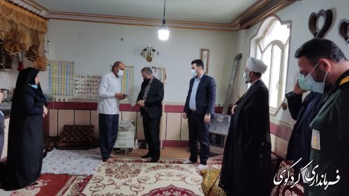 فرماندار کردکوی با ابراهیم منوچهری جانباز شیمیایی %25 دیدار و گفتگو کرد.