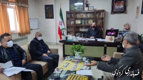 اقلام اساسی خانوار ها باید در فضاهای مناسب جغرافیایی شهر و روستاها توزیع شود.