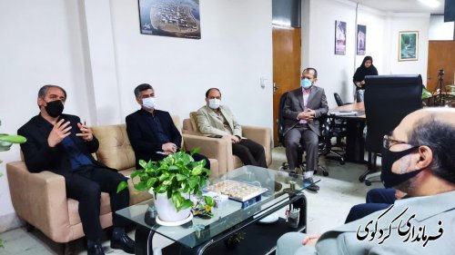 مدیرعامل آب منطقه ای گلستان و هیات همراه با  فرماندار کردکوی دیدار و گفتگو کردند.