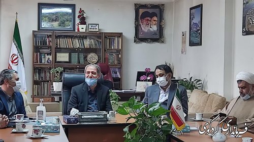 تامین رضایت مردم در صدر اولویت برنامه های مجموعه مدیریت شهرستان است.