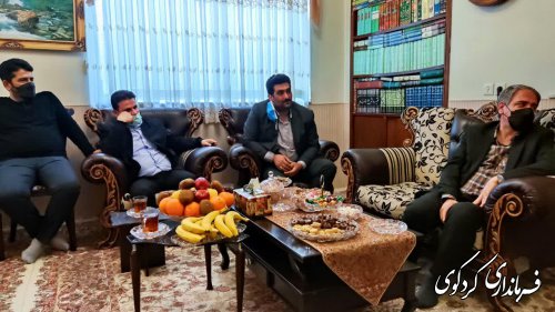 فرماندارکردکوی از مسئول اقامه نماز  شهرستان عیادت و از نزدیک در جریان چگونگی وضعیت سلامت ایشان قرار گرفتند