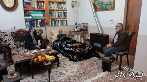 فرماندارکردکوی از مسئول اقامه نماز  شهرستان عیادت و از نزدیک در جریان چگونگی وضعیت سلامت ایشان قرار گرفتند
