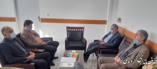 فرماندار کردکوی باحضور در شرکت گاز شهرستان از بخشهای گوناگون ان بازدید کرد.