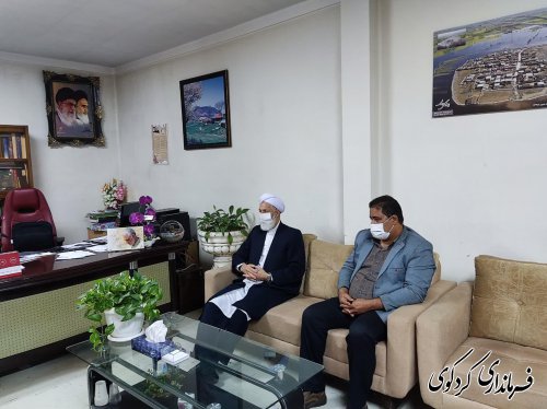 رشد و توسعه هر کشوری وابسته به رونق فرهنگ کتاب و کتابخوانی است