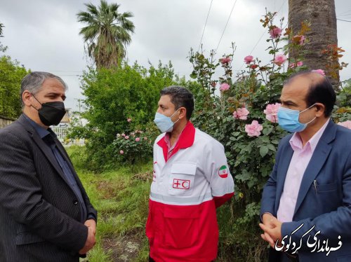 از چندین اداره سطح شهرستان بصورت سرزده بازدید کردند.