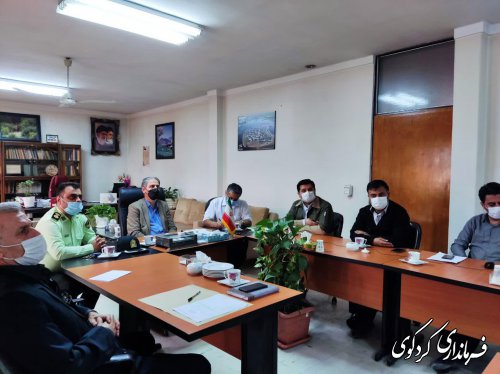دومین نشست شورای مبارزه با قاچاق کالا و ارز  استان با حضور استاندار و فرماندارآن شهرستان برگزارشد 