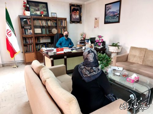 تعدادی از شهروندان در نخستین روز از هفته دولت با فرماندار کردکوی دیدار کردند