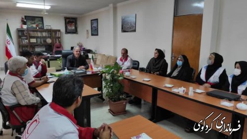 مدیر و کارکنان جمعیت هلال احمر کردکوی با فرماندار دیدار کردند.