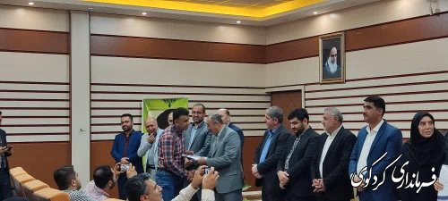 یرگزاری همایش تجلیل از قهرمانان ورزشی شهرستان