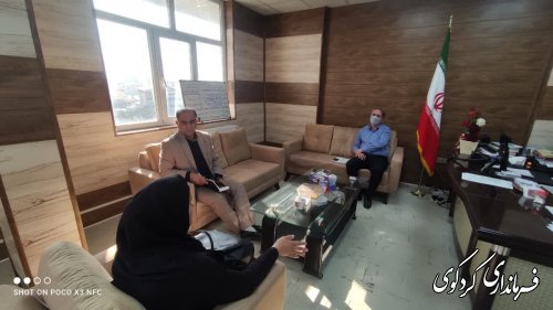 ﻿ جمعی از شهروندان بصورت جداگانه با فرماندار دیدار و گفتگو کردند