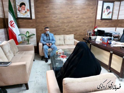 تعدادی از شهروندان کردکوی بامهندس شریفی معاون فرماندار شهرستان دیدار و گفتگو کردند