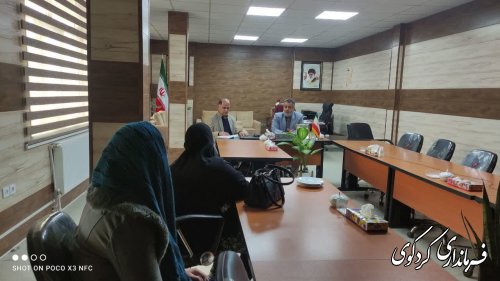 تعدادی از شهروندان کردکوی بامهندس شریفی معاون فرماندار شهرستان دیدار و گفتگو کردند