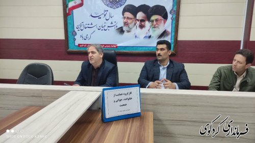  مسائل و مشکلات روستاها باید با بهره مندی از نگاه کارشناسی و تجربه حل و فصل گردد