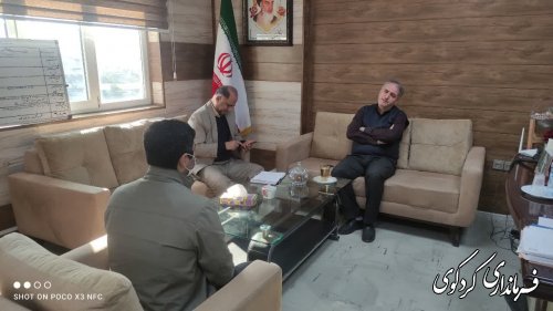 در آخرین صبح  سه شنبه دی ماه سال جاری مردم با فرماندار دیدار کردند