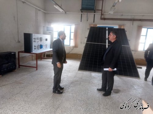 بازدید فر فرماندار کردکوی از کارگاه های آموزشی مرکز آموزش فنی و حرفه ای برادران .