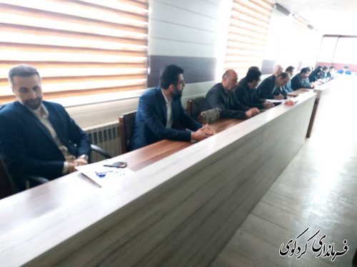 وحدت و یکپارچگی؛ در میان مردم بودن و با مردم زندگی کردن است