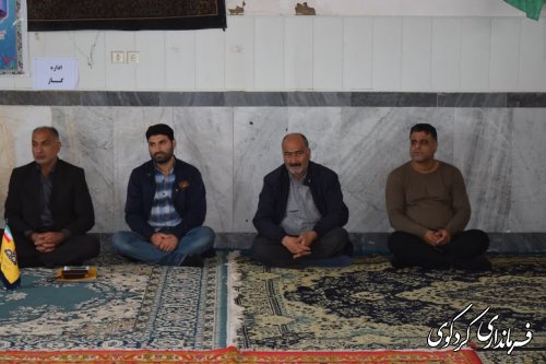 مسائل و مشکلات روستای حاجی آباد دشت در برنامه ای به نام "کاروان خدمت " مورد برسی و رسیدگی قرار گرفت.