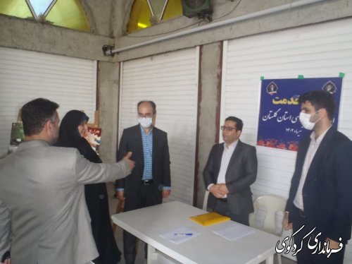 برگزاری میز خدمت در مصلای نماز جمعه