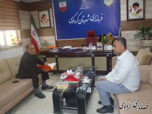 دومین ملاقات عمومی فرماندار در روز سه شنبه های تیرماه بر گزار شد