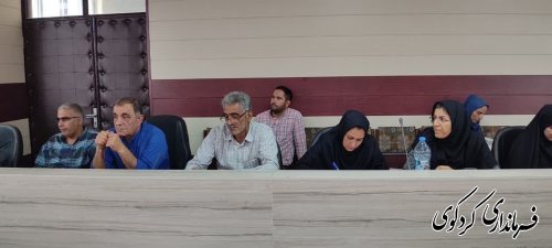 با ایجاد شوراها و دهیاری ها ،مشارکت مردم را در مدیریت جامعه تثبیت کرد.