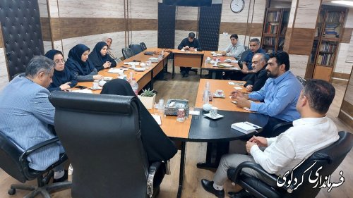 از همه ظرفیت‌ها موجود در جهت برگزاری انتخابات رقابتی و قانونی استفاده می کنیم