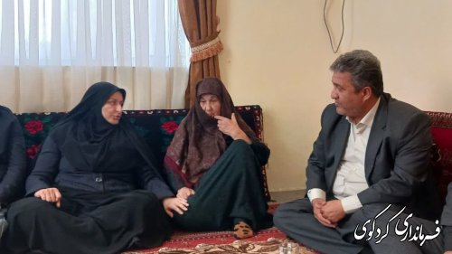 دیدار با مادر شهیده مرجان نازقلیچی توسط فرماندار کردکوی و فرماندار بندر ترکمن 