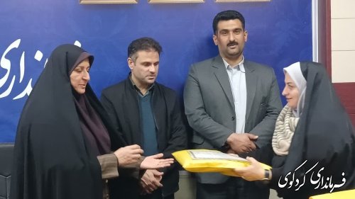 نشست تبیین نقش ارزنده بانوان در مشارکت حد اکثری در انتخابات برگزار شد 