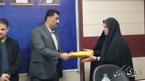 نشست تبیین نقش ارزنده بانوان در مشارکت حد اکثری در انتخابات برگزار شد 