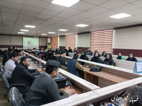 دوره آموزشی کاربران صندوق شعب اخذ رای در فرمانداری شهرستان کردکوی برگزار شد 