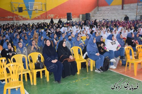 جشن بزرگ رای اولی ها در شهرستان کردکوی برگزار شد 