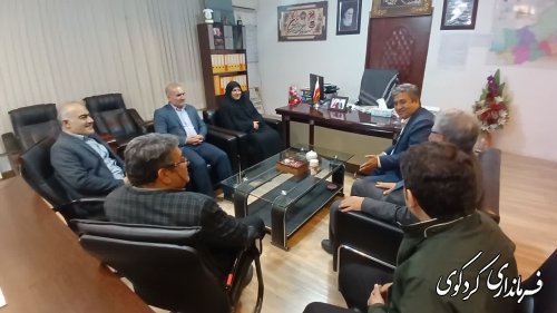بازدید رییس ستاد انتخابات غرب گلستان از حوزه های فرعی 