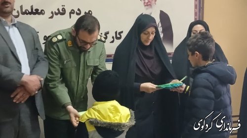 افتتاح نمایشگاه عکس شهید در آموزش و پرورش شهرستان کردکوی 