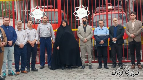گزارش تصویری // بازدید عیدانه ترک فرماندار و رییس ستاد سفر شهرستان کردکوی از دستگاه‌های خدمات رسان
