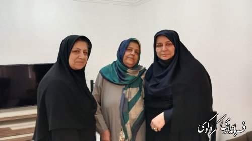 بمناسبت هفته هلال و صلیب سرخ عیادت کارمند هلال احمر در بستر بیماری 