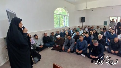 گزارش تصویری // مراسم گرامیداشت شهدای خدمت توسط کادر درمان کردکوی برگزار شد