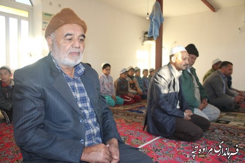 بازدید فرماندار از روستای اِرکلی بخش گلیداغ  