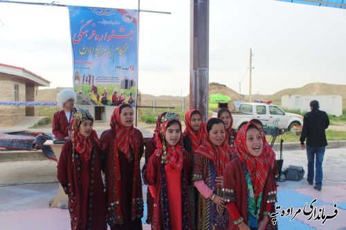 برگزاری جشنواره فرهنگی همگام با مرزداران و جشنواره نوروزگاه در شهرستان مراوه تپه 